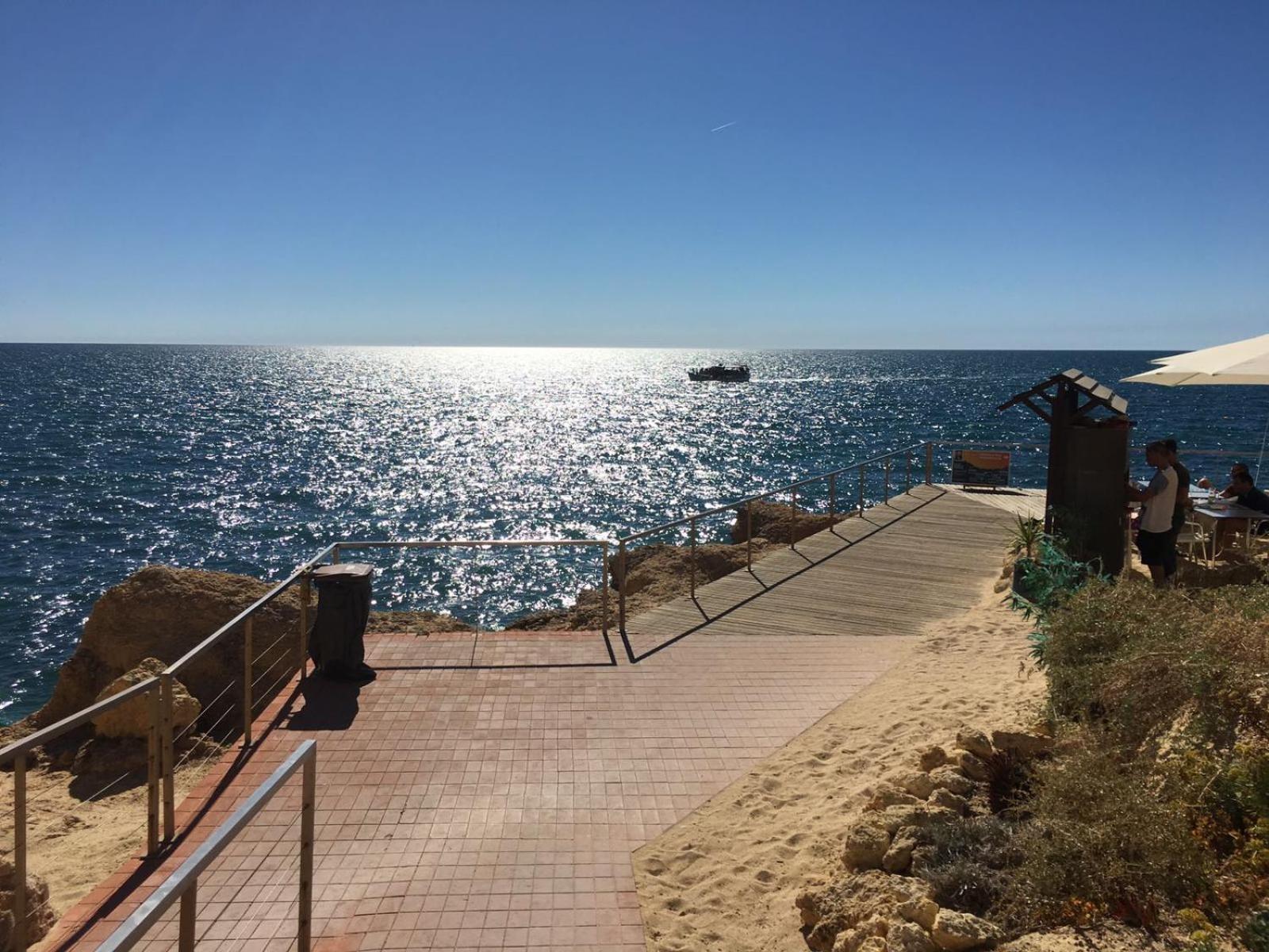 Os Reais - Apt In Front Of The Beach In Centeanes Carvoeiro  Buitenkant foto